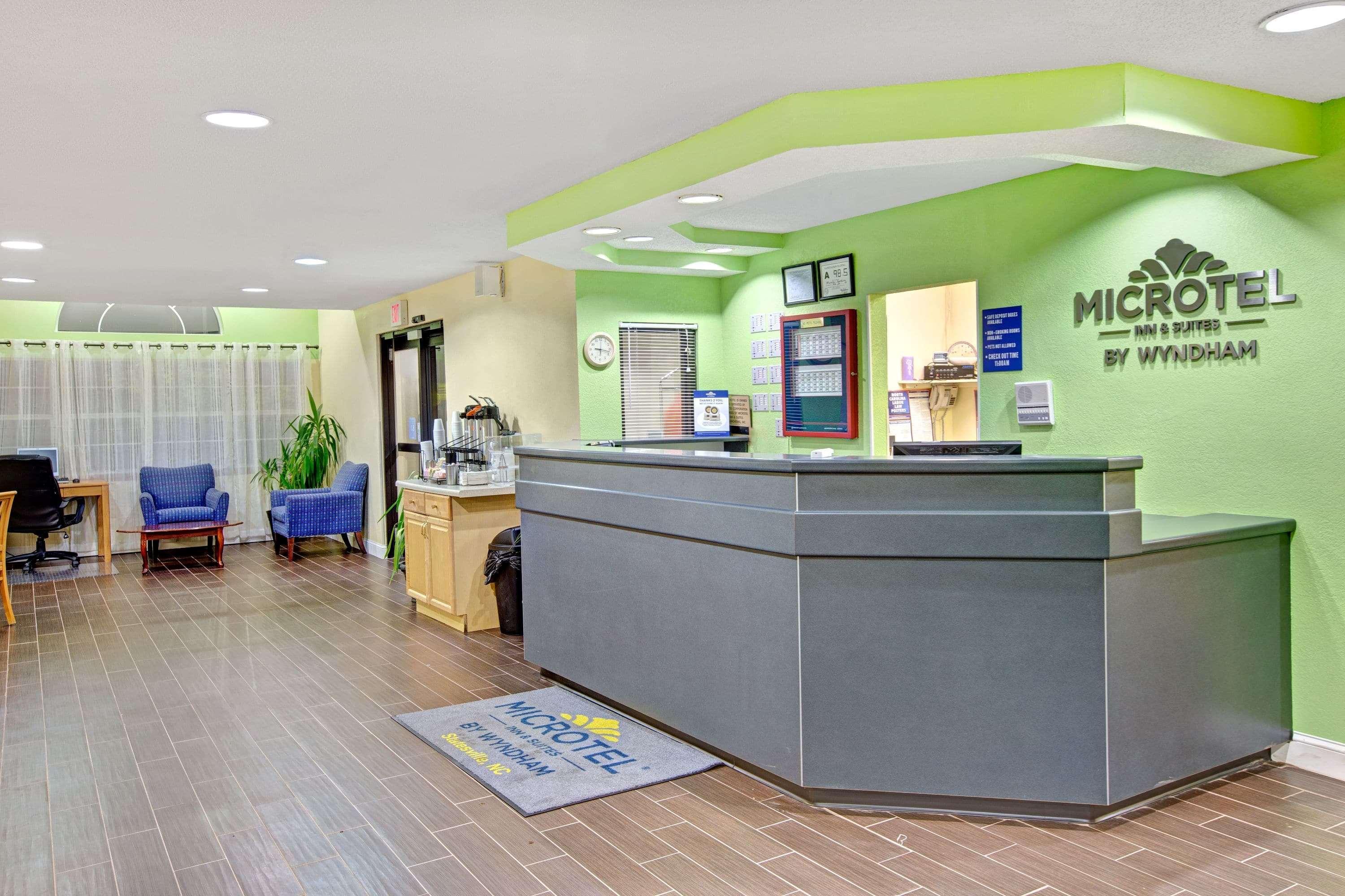 Microtel Inn & Suites By Wyndham Statesville Exterior photo